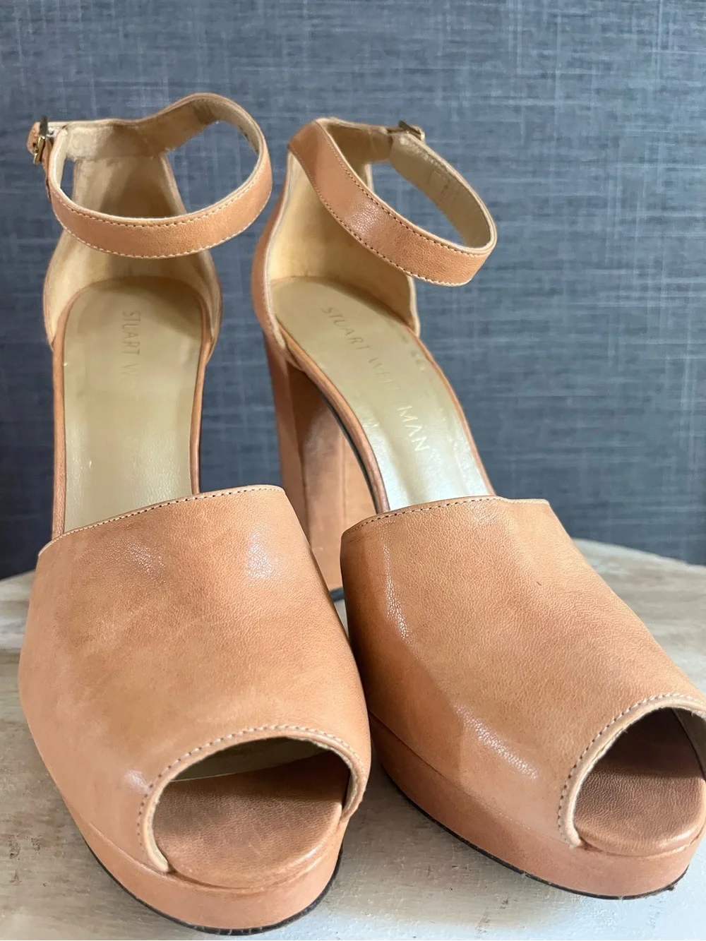 Stuart Weitzman Tan Leather Ankle Strap Platform Block Heel Sandals | Size 7.5